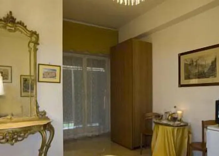 Acomodação com café da manhã  Babri Simim Taj 4*